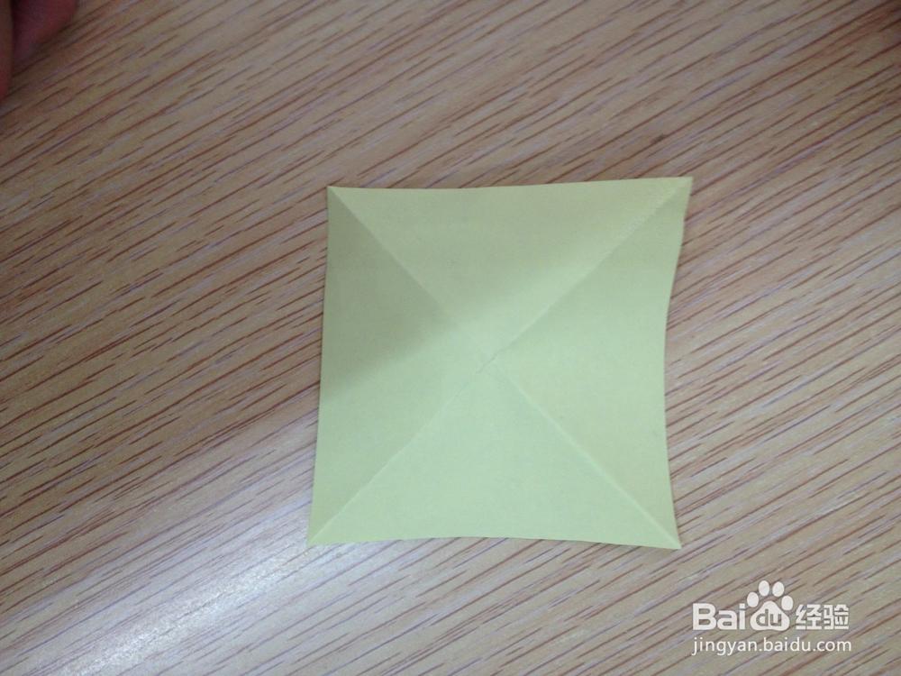 如何折出可爱的皮卡丘