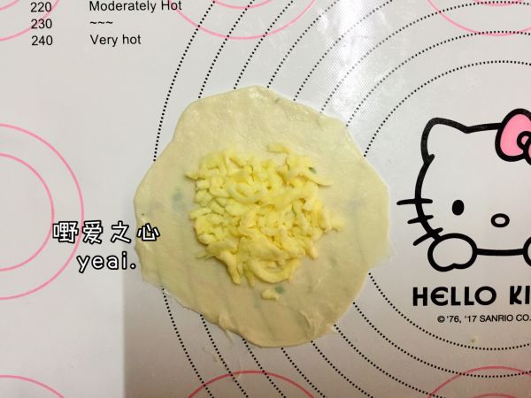 金枪鱼火腿芝士酥