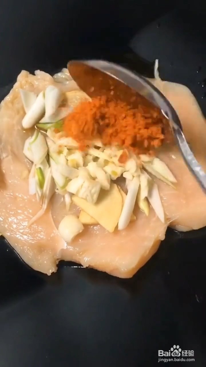 如何自制美味好吃的家常香酥大鸡排