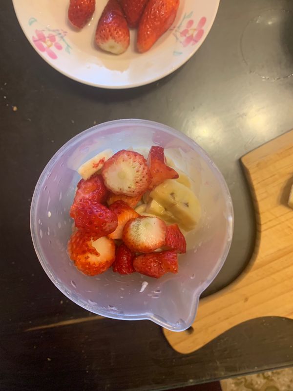 香蕉草莓思慕雪