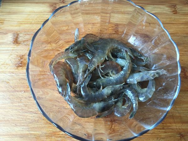 迷迭香柠檬烤虾