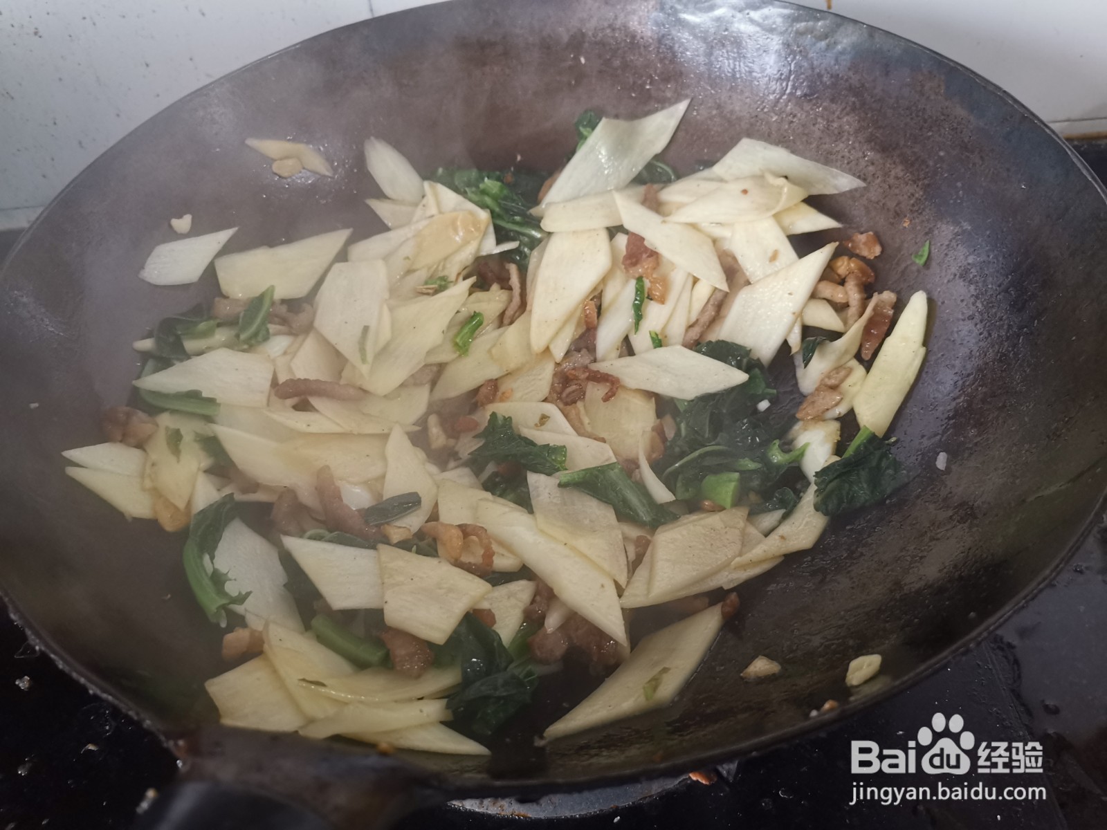 肉丝茭白炒油麦菜