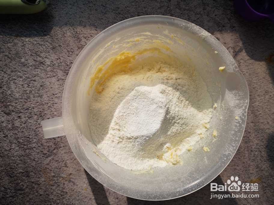 味道超香的香脆巧克力豆饼干