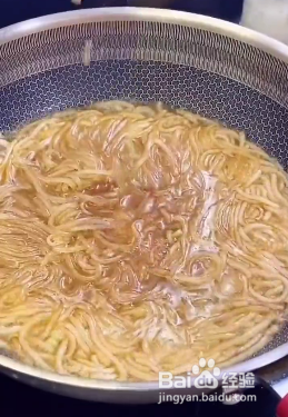 怎么做鸡蛋炒粉条？