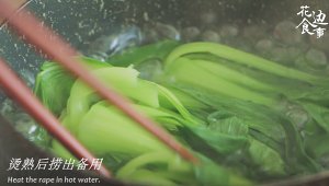 腊味煲仔饭的做法