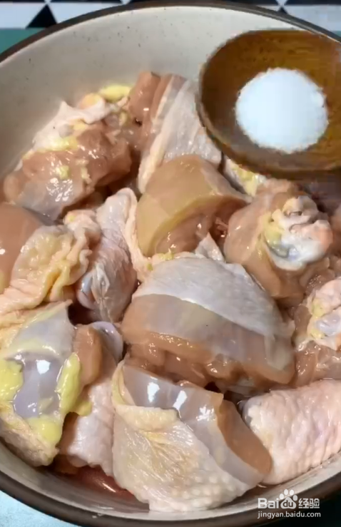 土豆鸡腿的家庭做法