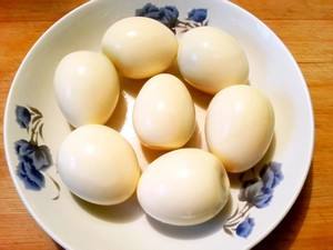 红烧肉元宝蛋的做法