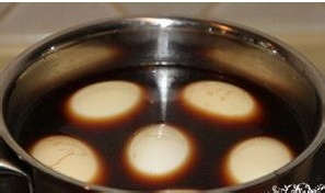 卤鸡蛋的做法