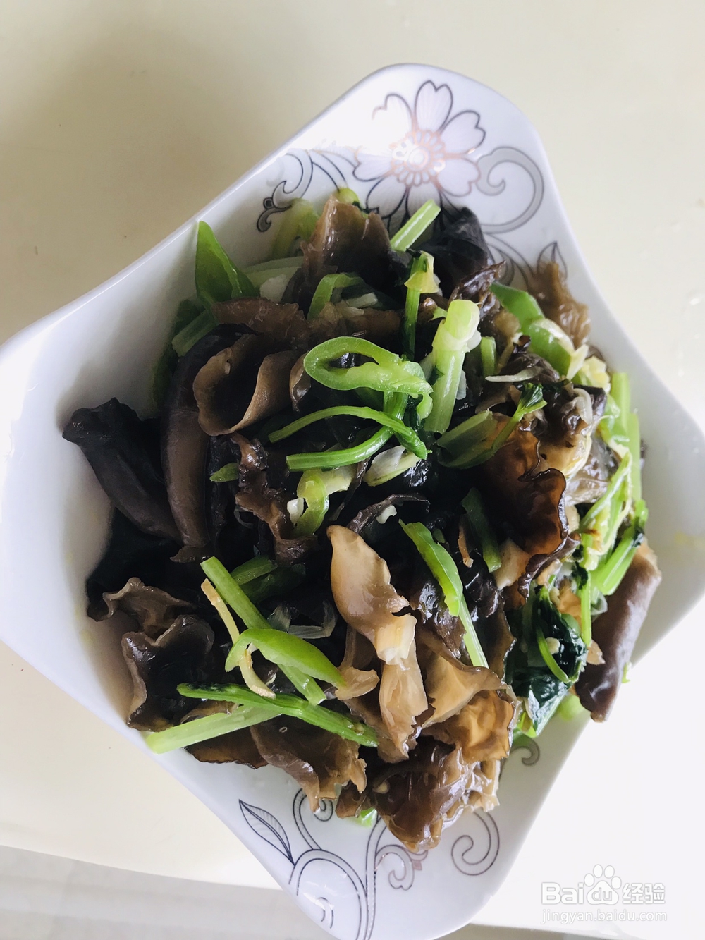 简单好吃的小炒木耳