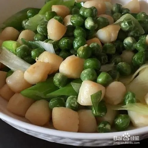 鲜贝丁炒豌豆