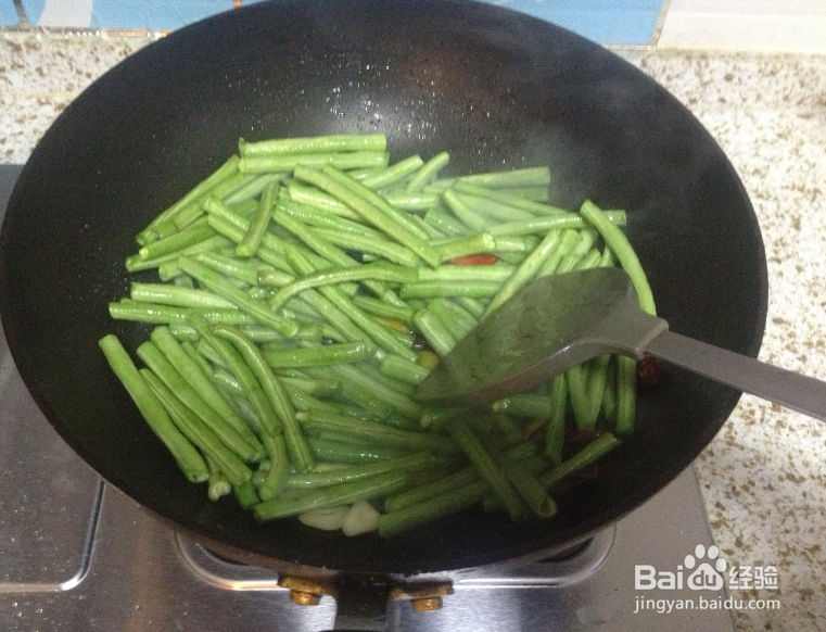 豆角炒肉片的家常做法