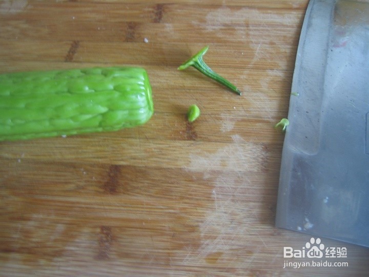 #神器#苦瓜的内瓤去除办法