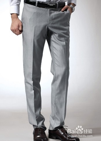 如何挑选西裤，休闲西裤配什么鞋