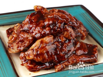 焦溜牛肉片的做法