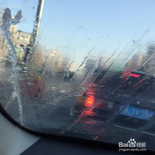 车窗结霜解决小技巧