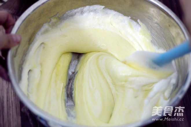 戚风奶油卷的做法