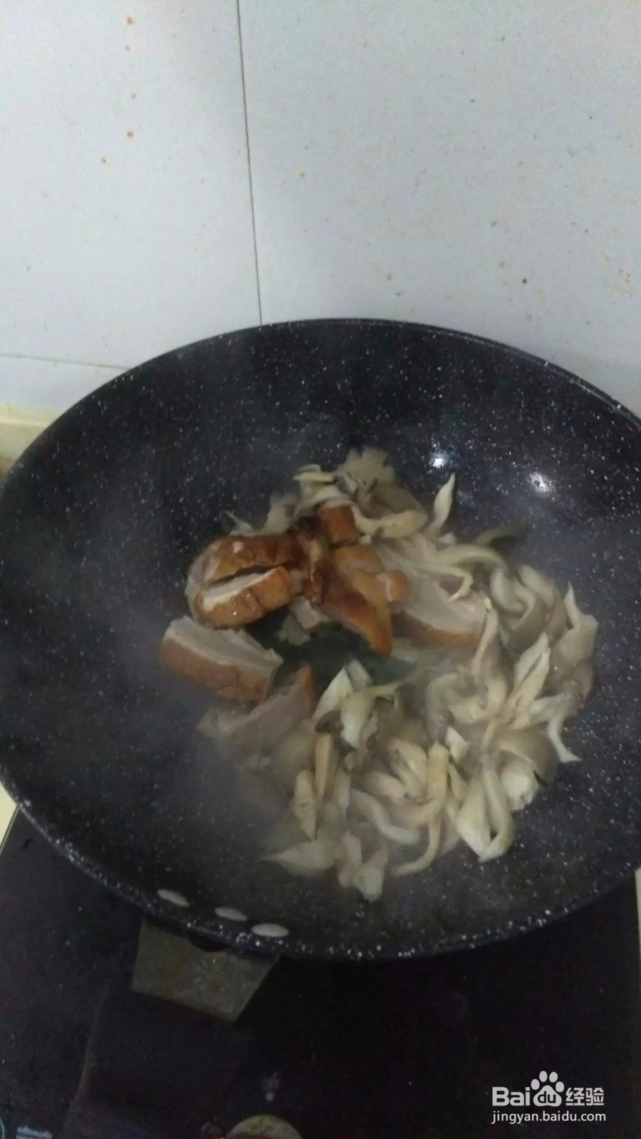 平菇炒鸭怎么做