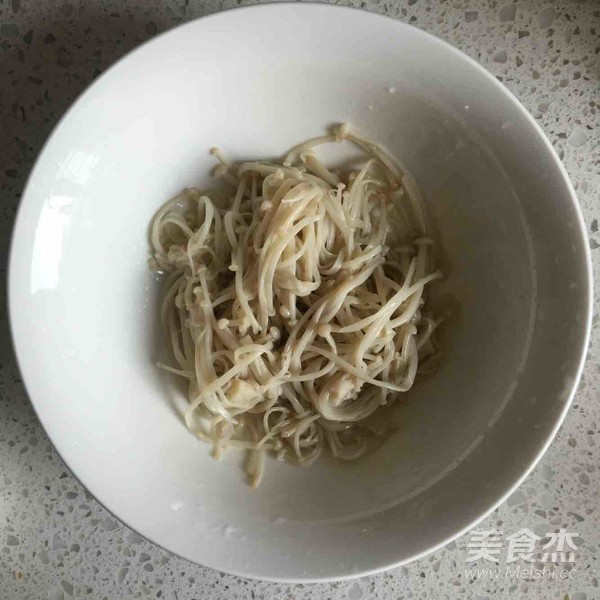 傣味酸辣金针菇