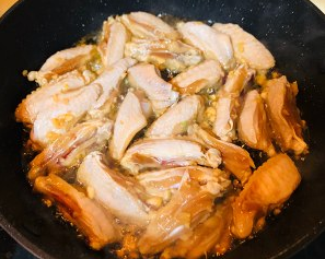 皮脆肉嫩的蒜香鸡翅