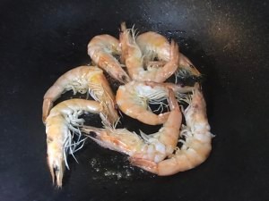 怎么做美味的油焖大虾