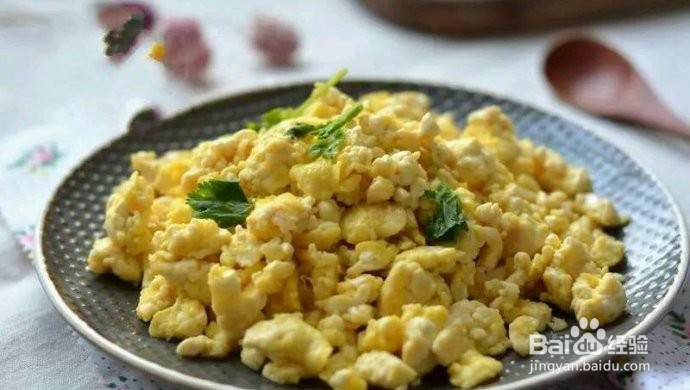 如何制作鸡刨豆腐?