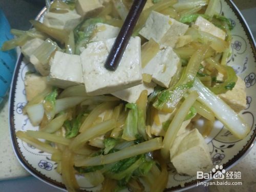 白菜炖冻豆腐的家常做法