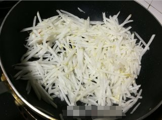 【爱心早餐】教你做百吃不厌的三鲜面