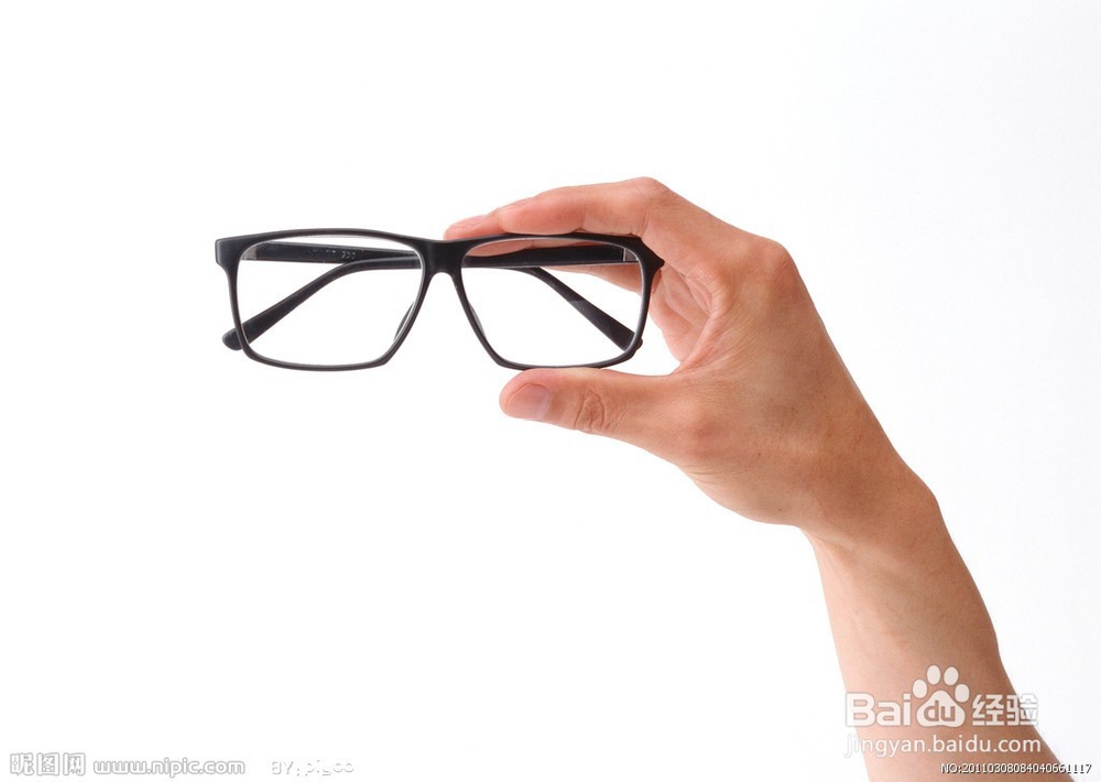 如何正确清洗眼镜片