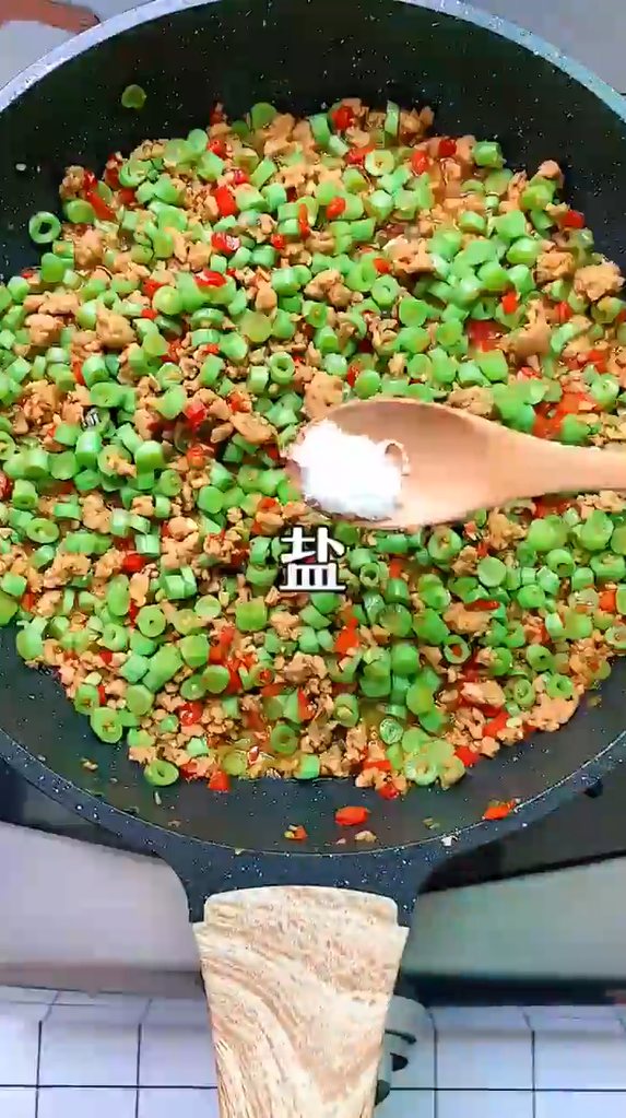 怎样做豆角肉末