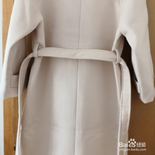 米色衣服局部洗白怎么恢复