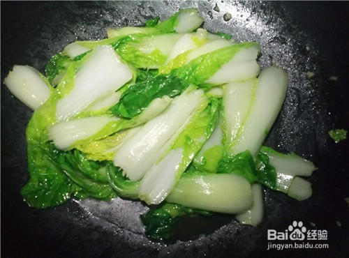 素炒小白菜的家常做法