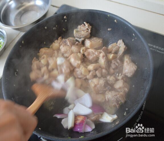 怎么做黄焖鸡?