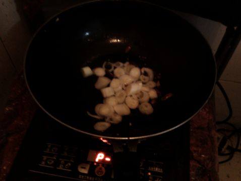 美味的酸辣土豆丝，我来教你怎么做！