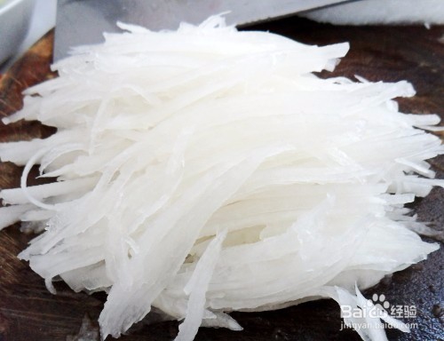 白贝豆腐萝卜汤