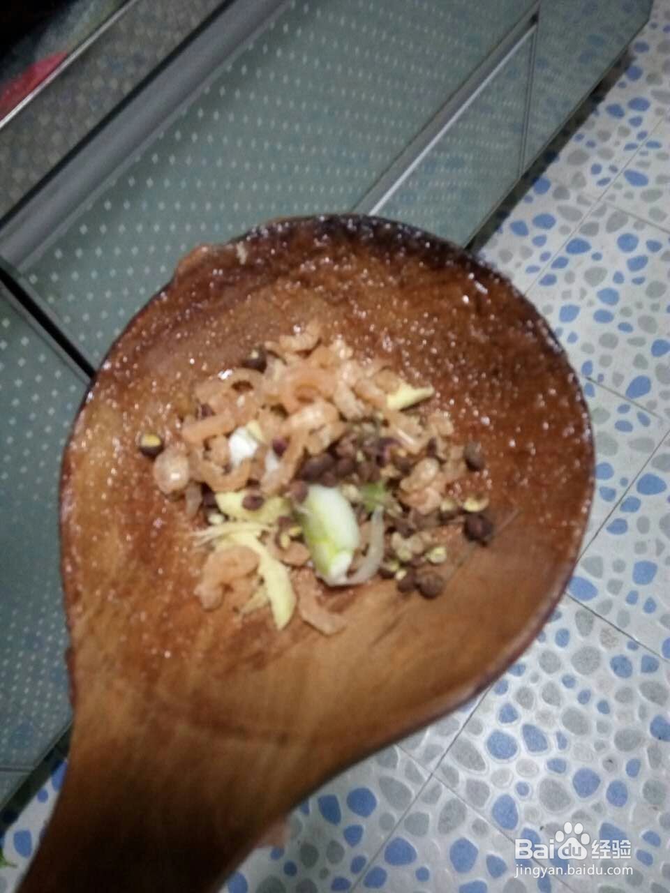 超级好吃的芹菜炒肉 家常炒菜