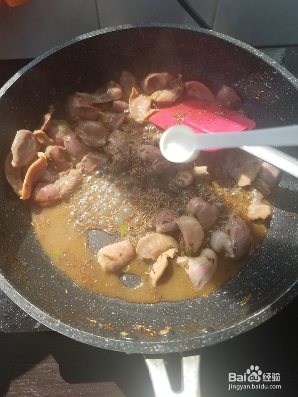 如何制作甜辣孜然鸡胗