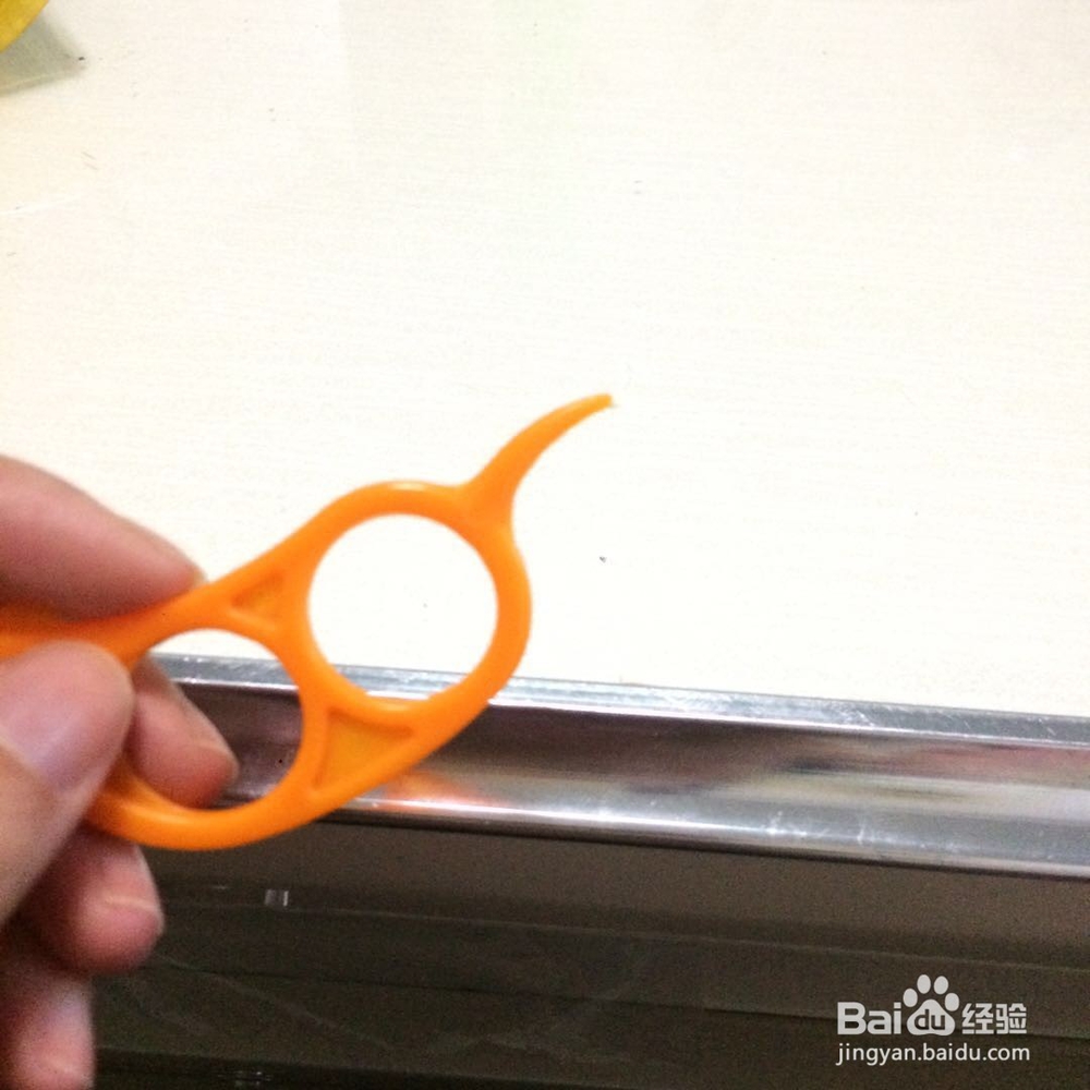 剥橙器如何使用