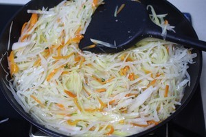 素炒三丝-双色萝卜土豆丝