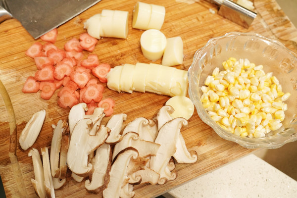 香菇彩蔬鲜肉日本豆腐