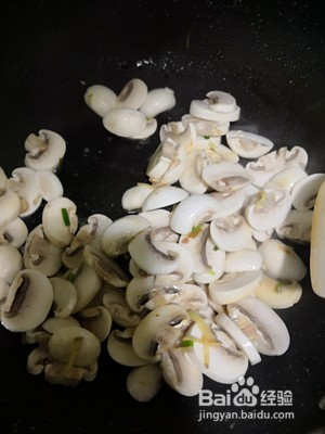 超鲜甜的炒口蘑做法