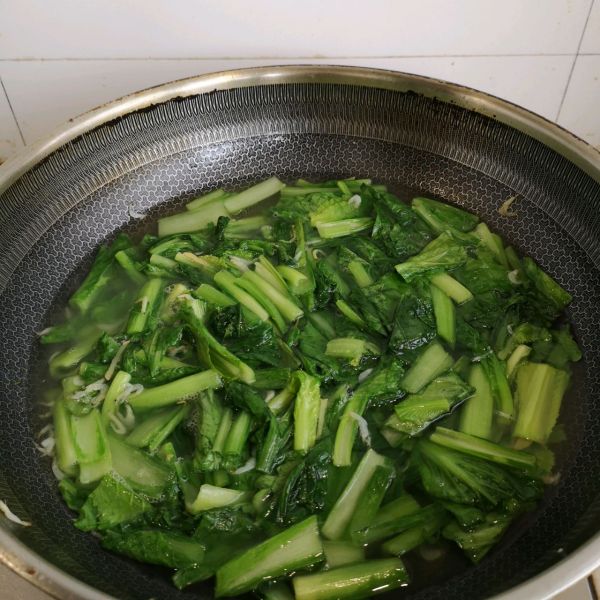 海米小白菜疙瘩汤