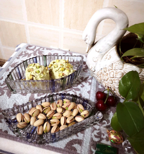 开心果鳄梨冰淇淋