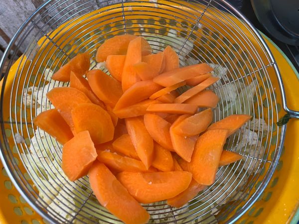 家常版干锅花菜