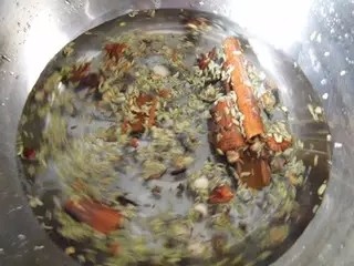 火锅店老板分享火锅底料的制作方法