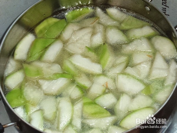 如何制作猪肉丸冬瓜粉丝汤