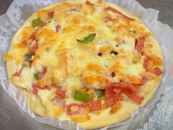 虾仁培根芝士披萨