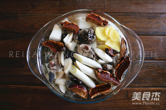 微波炉版灵芝炖鸡