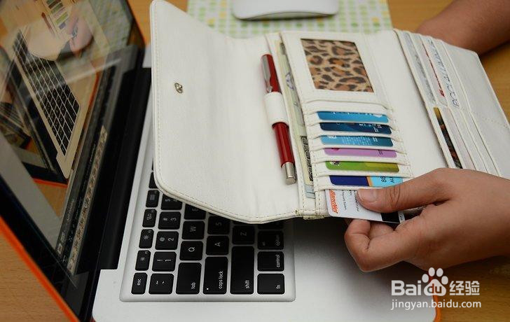 如何开设医疗制服业务