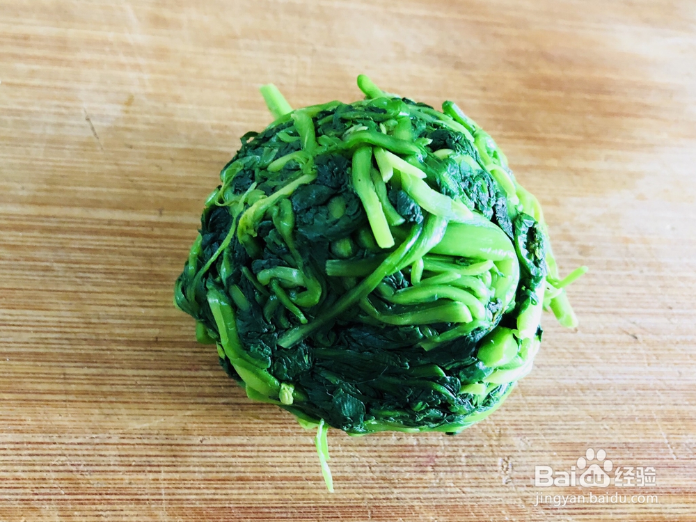 一个人做荠菜猪肉馄炖