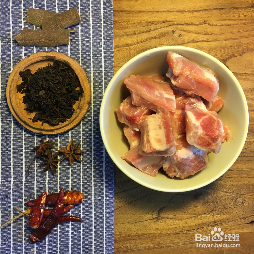 一个人做梅干菜烧排骨